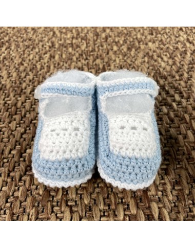 Completo cappello e babbucce ricamate Accessori