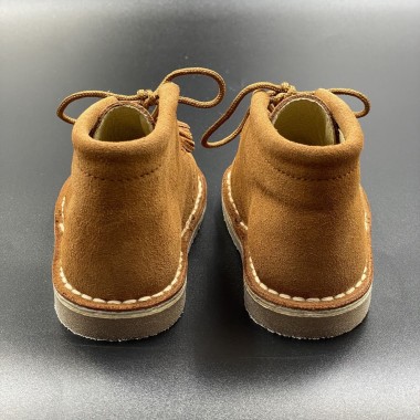 Polacchino in camoscio nappine Scarpe