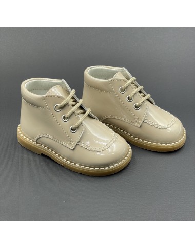 Stivaletto in vernice Scarpe