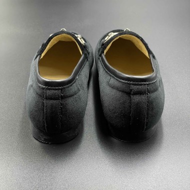 Mocassino velluto con morsetto Scarpe
