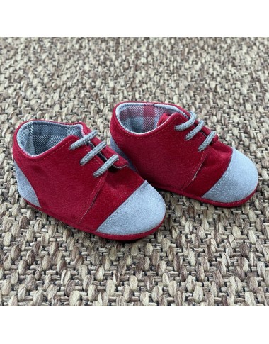 Combined lace-up shoe