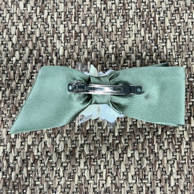 Fermaglio fiocco con fiore Accessori