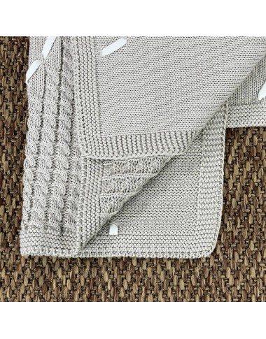 Cotton thread braids blanket