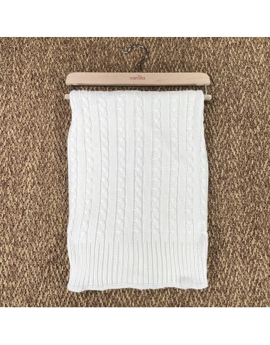 Cotton thread braided blanket