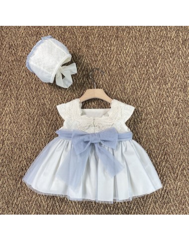 Mini dress with headphones and ass