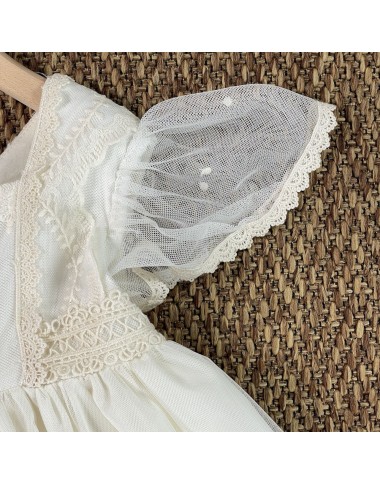 Elegant tulle and macramé dress