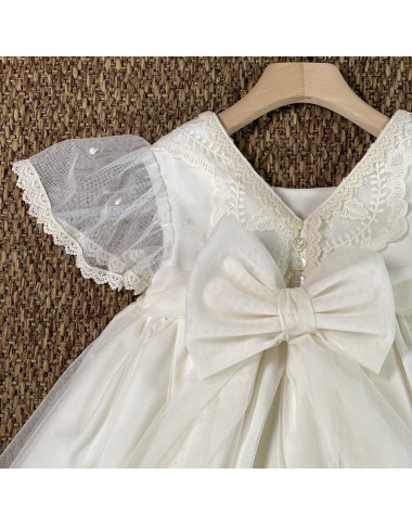 Elegant tulle and macramé dress