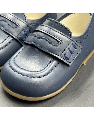 Moccasin with Velcro