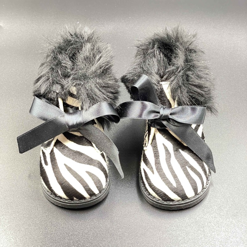 Stivaletto Zebrato con ecopelliccia Scarpe 19/30