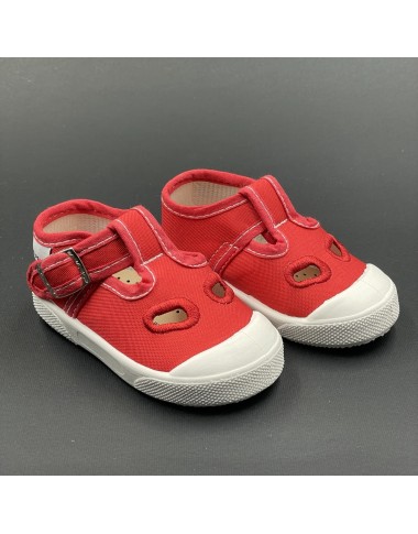 Scarpine in canvas eyelets