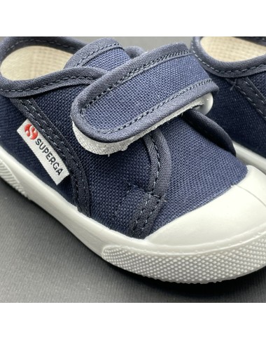 Velcro canvas shoes