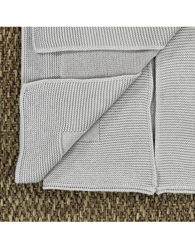 Cotton thread knotted blanket