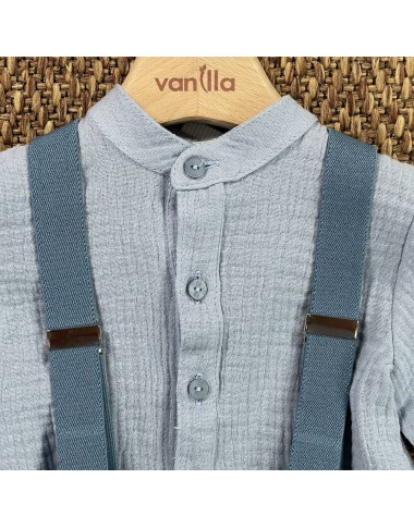 Complete with suspenders