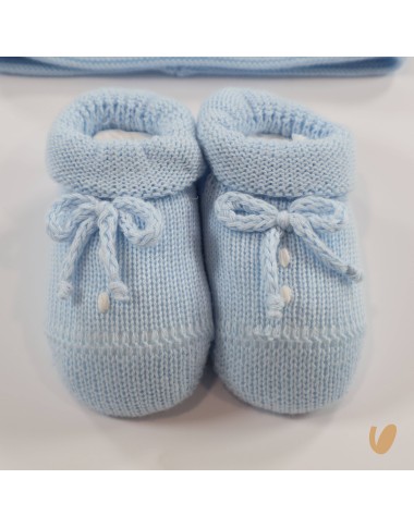 Teddy bear shoes and hat