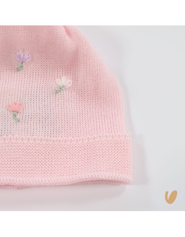 Shoes and hat tulips thread