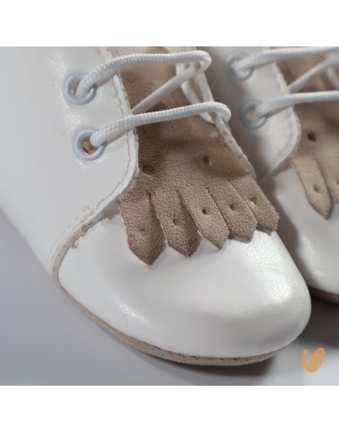 Two-tone eco-leather shoes