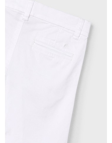 Bermuda chinos