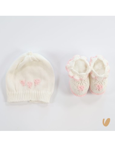 Complete embroidered hat and babbucce