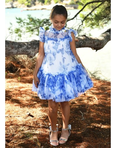 Dress in tulle flowers