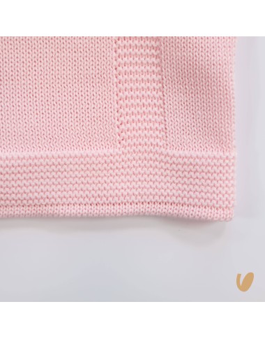 Heart and rose thread blanket