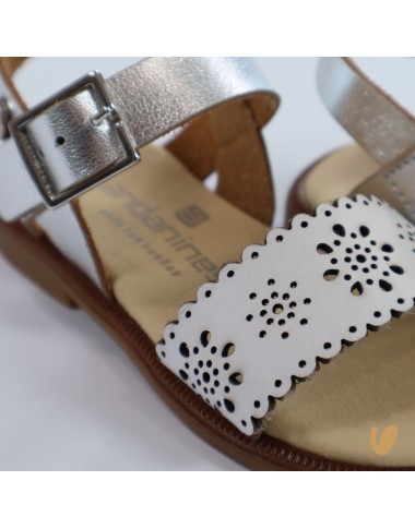 Sandali traforati Sandali 19/32