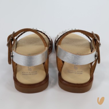 Sandali traforati Sandali 19/32