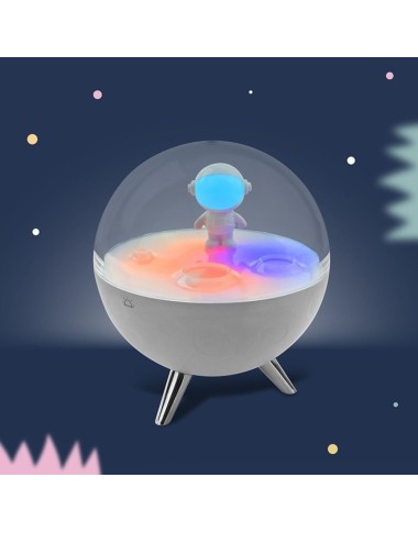Astronaut lamp