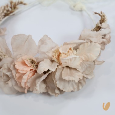 Coroncina e spilla di fiori Cardigan e Accessori