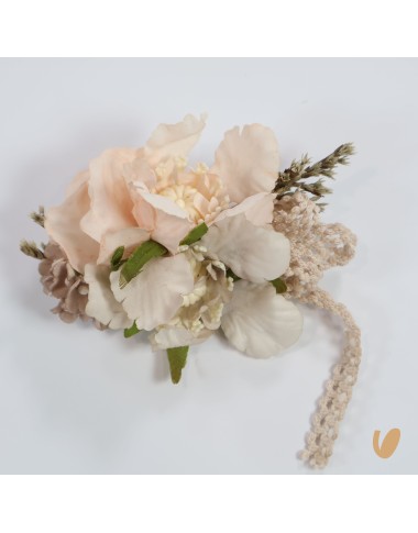 Coroncin and flower brooch