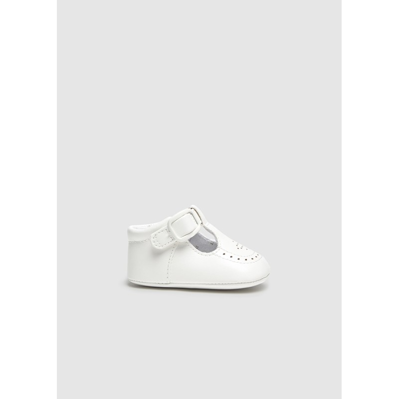 Scarpine occhielli       Culla LUI 15/20
