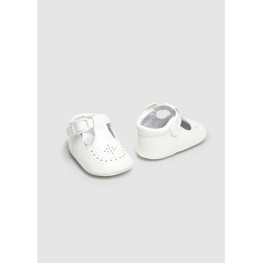 Scarpine occhielli       Culla LUI 15/20