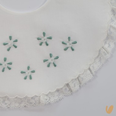 Bavetta ricamata a mano Mussole e Bavette