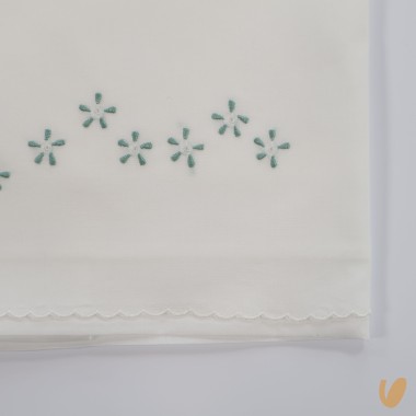 Lenzuolo ricamato a mano Coperte e Lenzuola