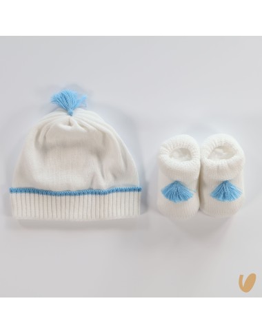 Shoes and tassel hat