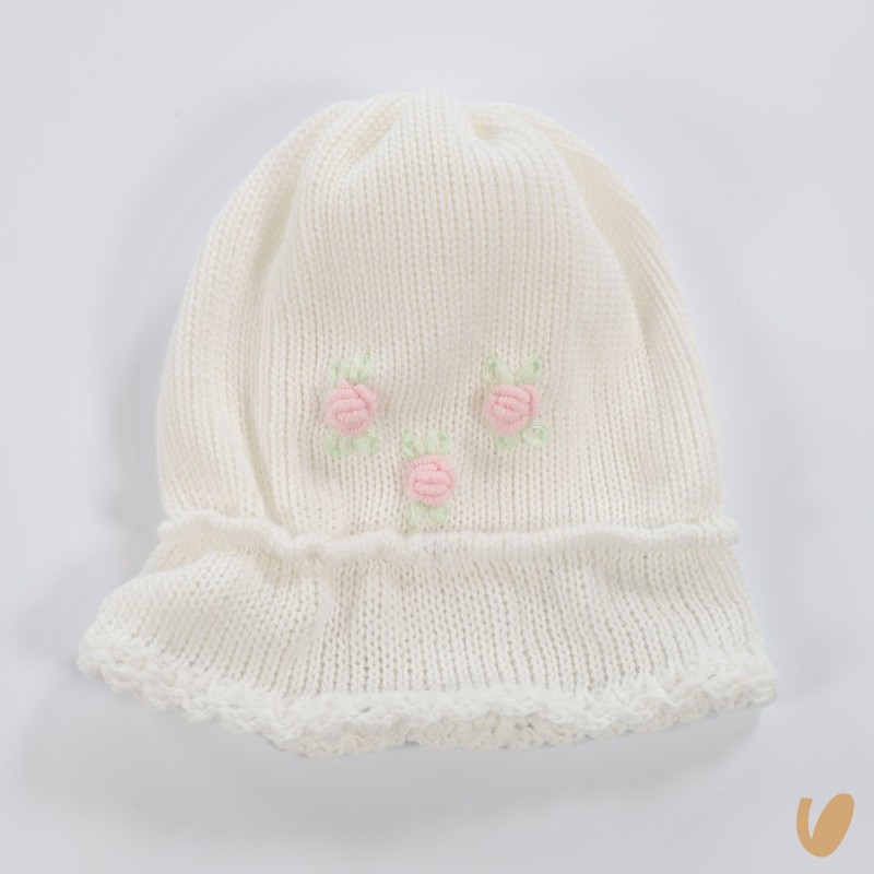 Cappellino filo ricamato Cappello e Babbucce