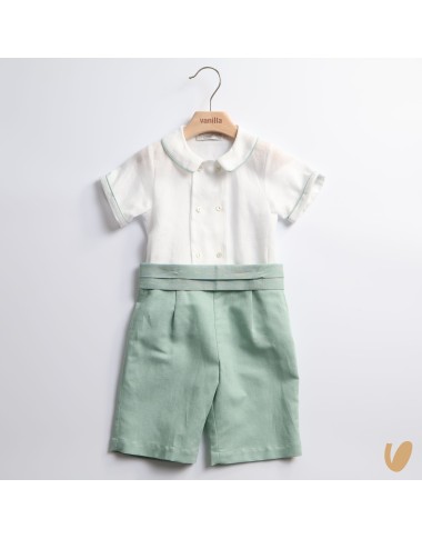 Elegant linen finish