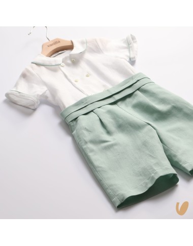 Elegant linen finish