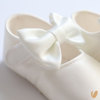 Scarpe in seta con fiocco Culla LEI 15/20