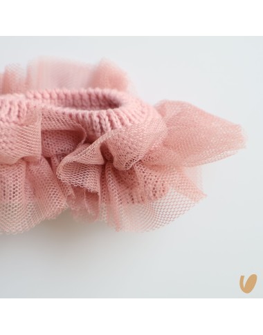 Wire band with tulle