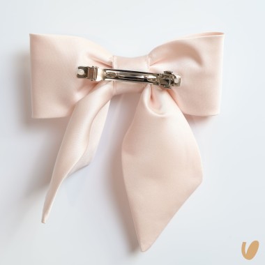 Fermaglio con fiocco Cardigan e Accessori