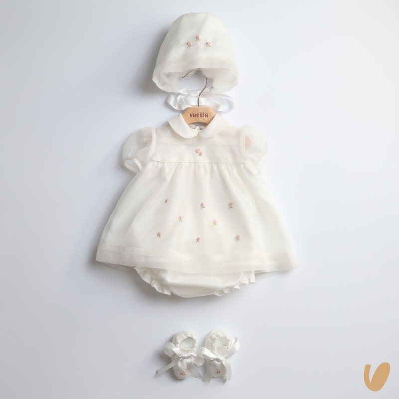 Completo in seta ricamato Battesimo