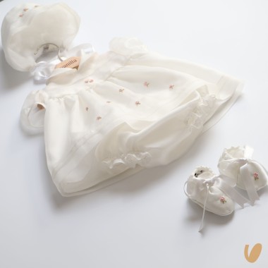 Completo in seta ricamato Battesimo