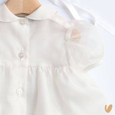 Completo in seta ricamato Battesimo