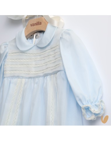 Complete in pure silk