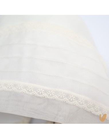 Complete in pure silk