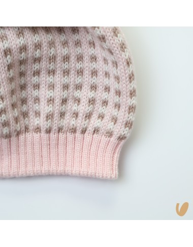 Cappello in lana con pompon Cappello e Babbucce