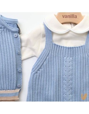 Complete in pure wool