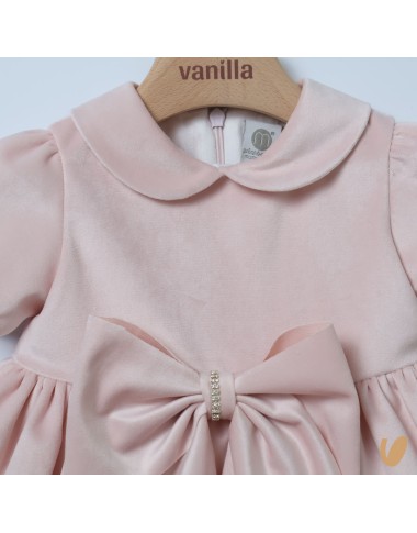 Dress in velvet bow