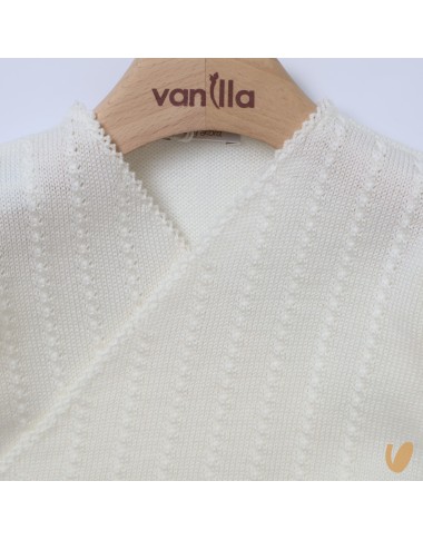 Crossed in pure wool