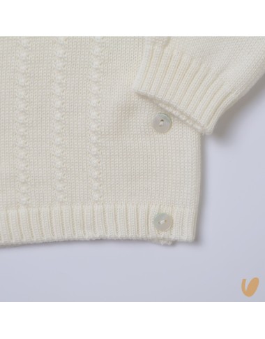 Crossed in pure wool